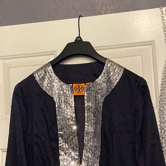 TORY BURCH - top: l/s navy 3/4 slv w silver sequin accents on neck & cuffs - 10 - Picture 3 of 16